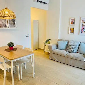 Modern , Modena Italia